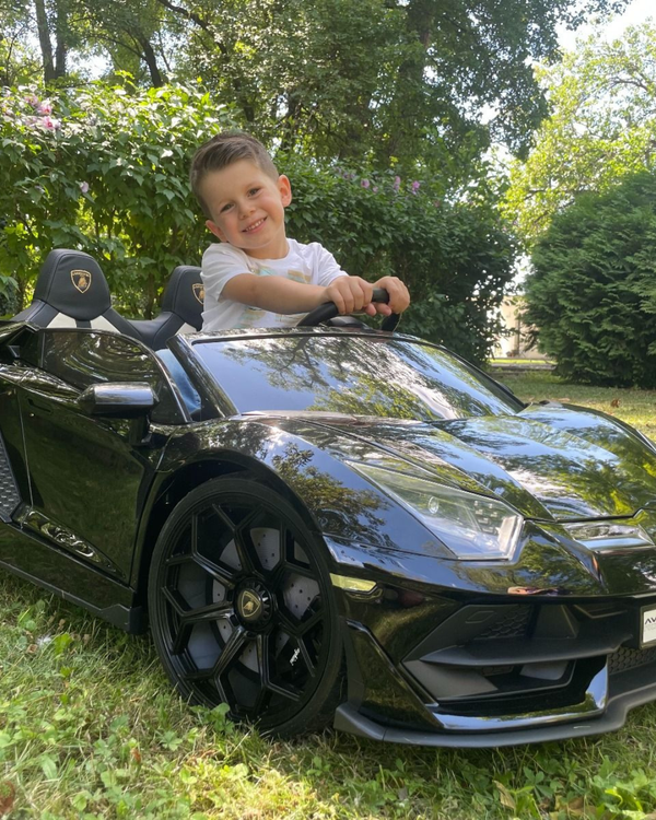 LASSEN SIE IHR KIND STRAHLEN