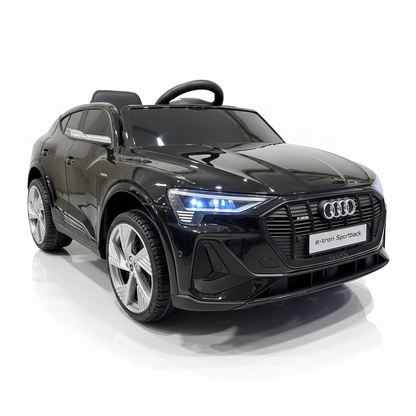 Audi E-Tron Sportback Schwarz mit MP4-Bildschirm